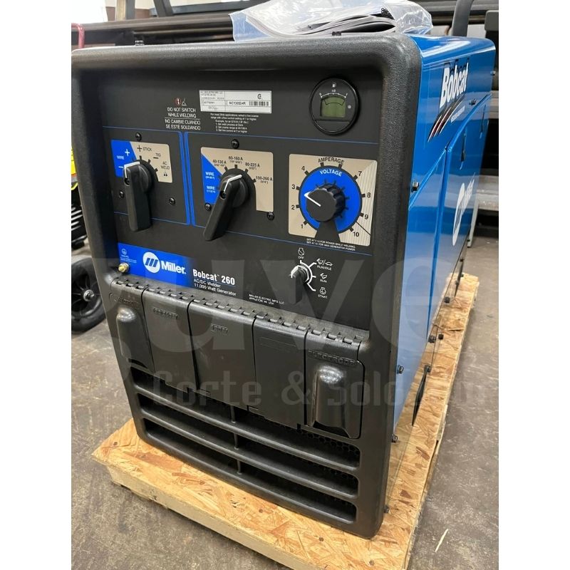 Planta de Soldar Bobcat 260 (Kholer) con control remoto - Tienda GUVE